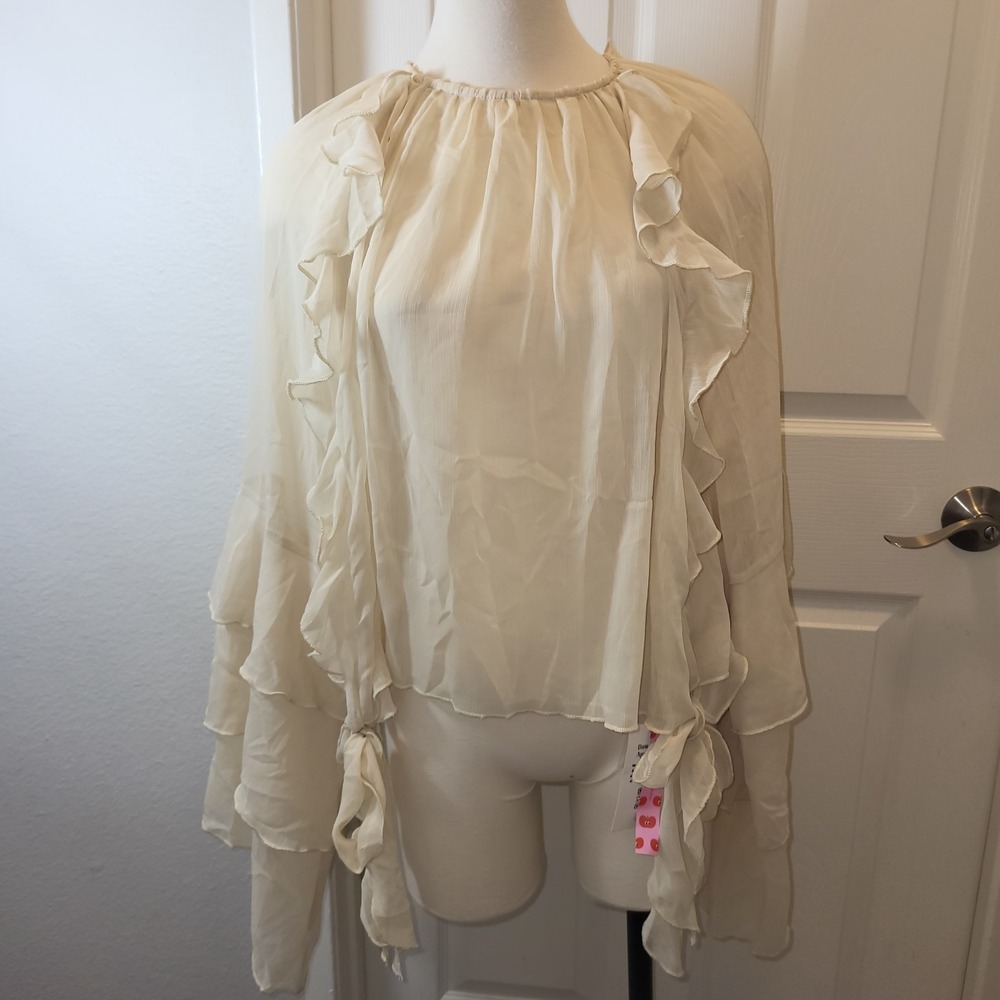 New! Cider Beige Ruffle Blouse Long Sleeve Top Woman's Size Small Polyester